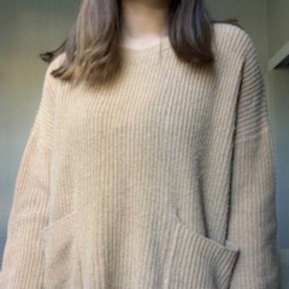 Beige Oversized Sweater - Picture 1 of 2